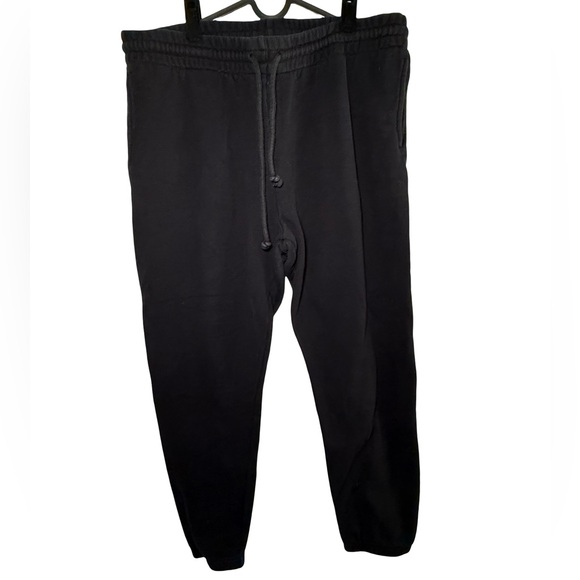 Aritzia TNA Cozy AF Fleece Sweatpants – Black - 1XL - Picture 2 of 10